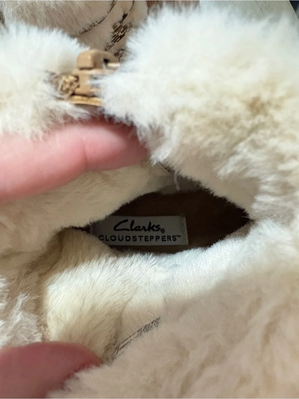 Women’s Clark’s Cloudsteppers Breeze Cozy - Picture 4 of 6